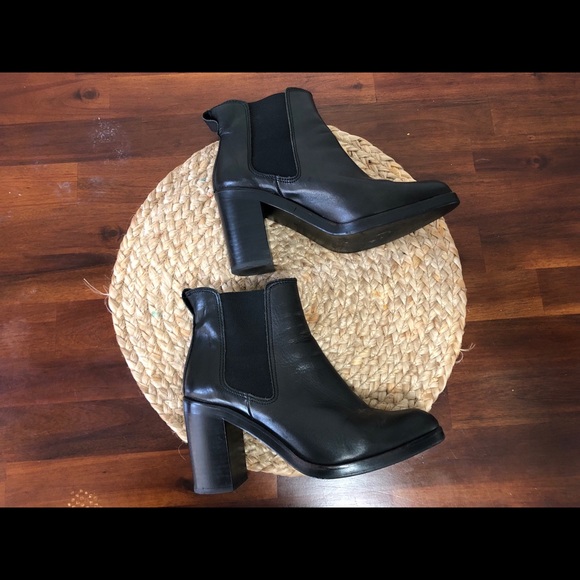 Vintage Black Leather Boots - Made in Spain - 8 - Picture 6 of 8